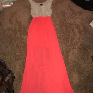 White and pink maxi dress